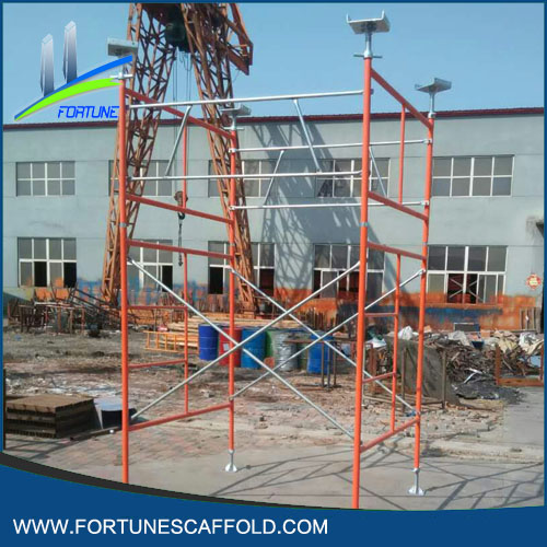 Mobile scaffolding