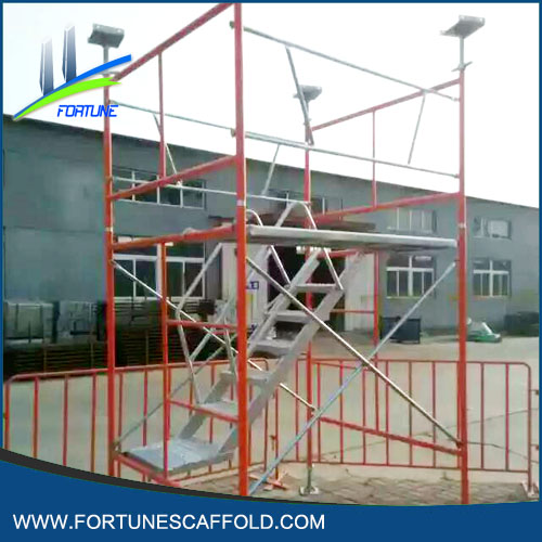 Mobile scaffolding