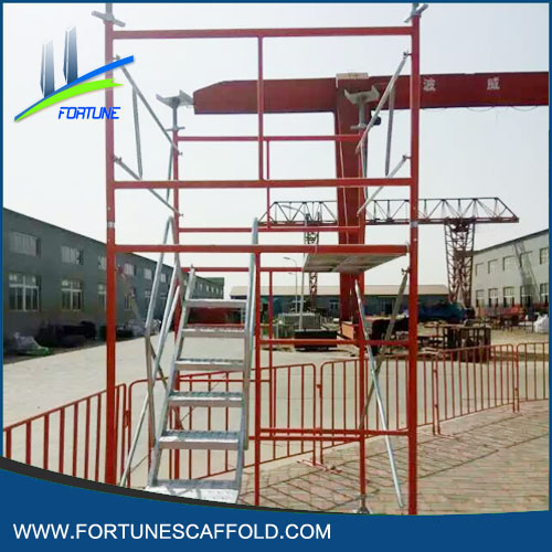 Mobile scaffolding